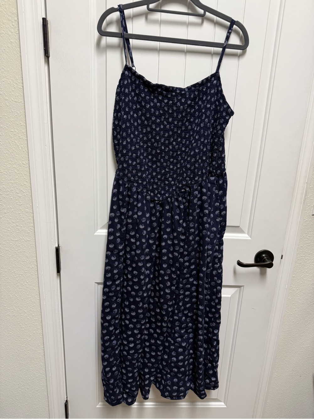 GAP Navy with Seashell print Spaghetti Strap Dress with pockets size XL